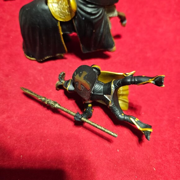 Schleich and Papo Knights - Picture 15 of 16